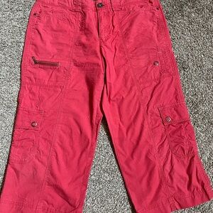 Eddie Bauer Ladies Mercer Fit Red Capri Cargo Pants Sz 12 Great Condition